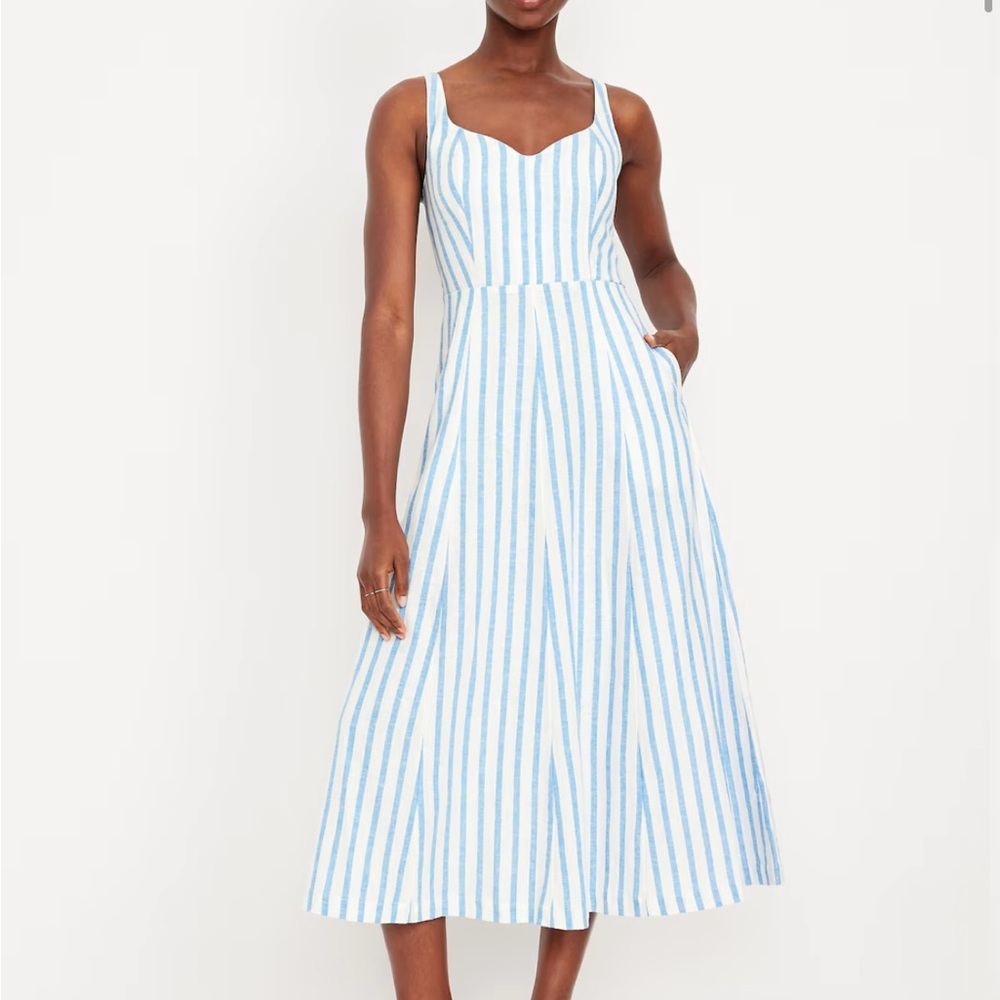 Old Navy Fit and Flare Linen Blend Dress